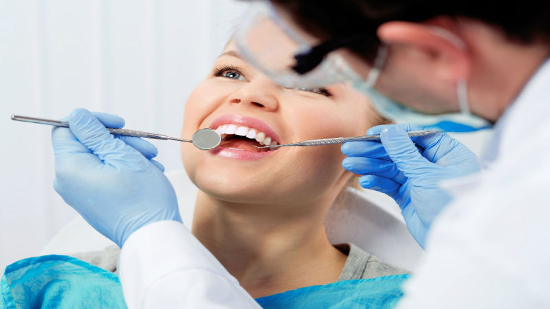 The Patient’s Quick Guide to Smile Makeovers in Lake View Chicago